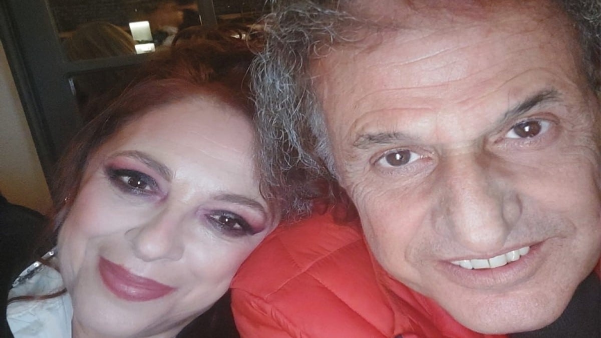 Επική Ελένη Ράντου για την επέτειο με τον Βασίλη Παπακωνσταντίνου: «Πάω να πέσω από το μπαλκόνι…»