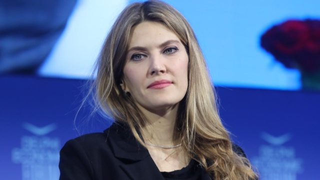 Εύα Καϊλή: «Ντου» της αστυνομίας στο σπίτι της στο Ψυχικό – Κατασχέθηκε μέχρι και κολιέ μωρού!