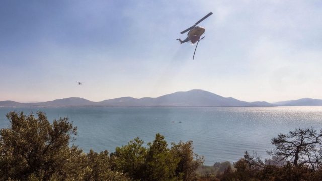 Φωτιά στον Ασπρόπυργο: Κινητοποιήθηκε η πυροσβεστική – «112» σε όλη την Αθήνα