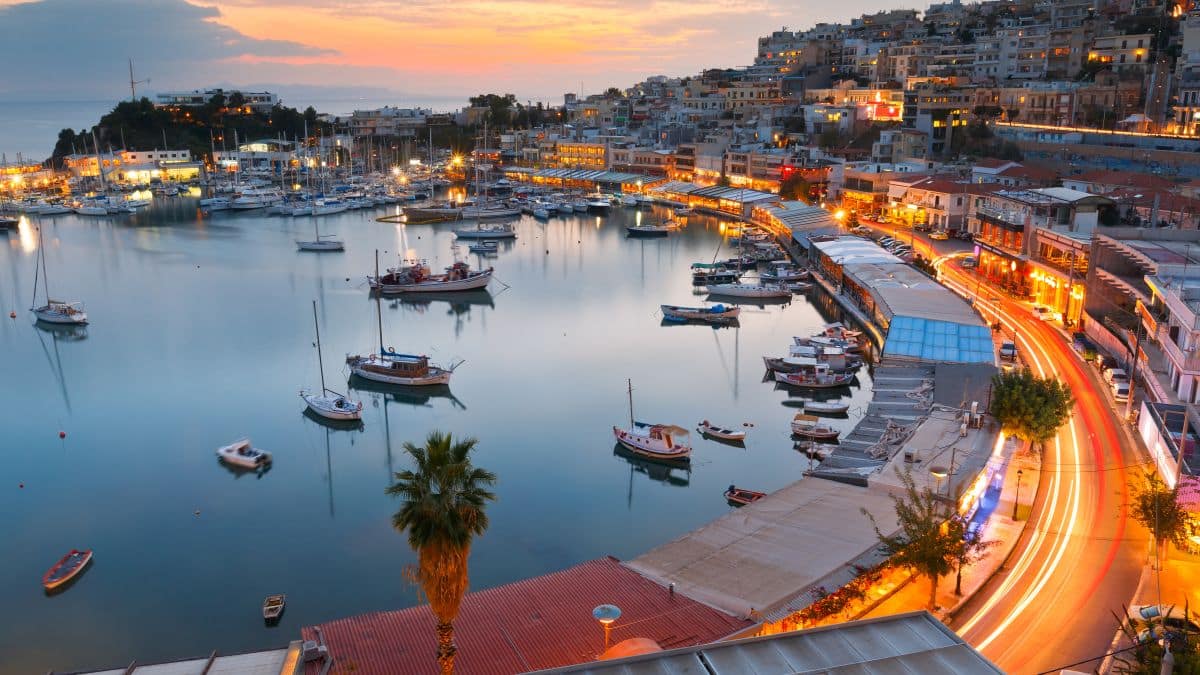 Θα τα λατρέψεις: 5 υπέροχα στέκια στον Πειραιά για να πιεις το ποτό σου