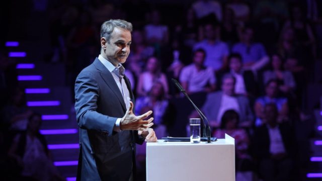 Κυριάκος Μητσοτάκης: Παρεμβάσεις από το Μαξίμου για τη βελτίωση της καθημερινότητας – Θετικό αποτύπωμα στους πολίτες βλέπει η κυβέρνηση