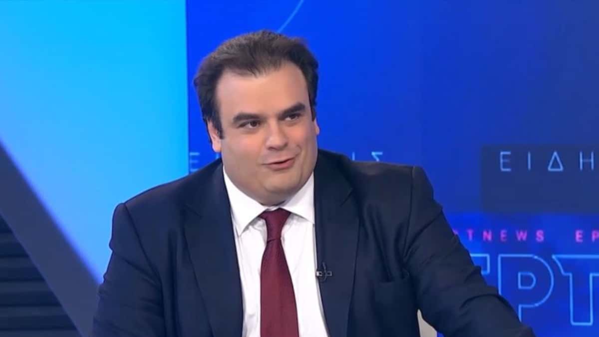 Πιερρακάκης: «Οι Πανελλαδικές δεν είναι ούτε η αρχή ούτε το τέλος» – Οι πρώτες εκτιμήσεις για τις βάσεις