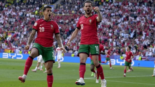 Euro 2024: Προκρίθηκε θριαμβευτικά η Πορτογαλία! (video)