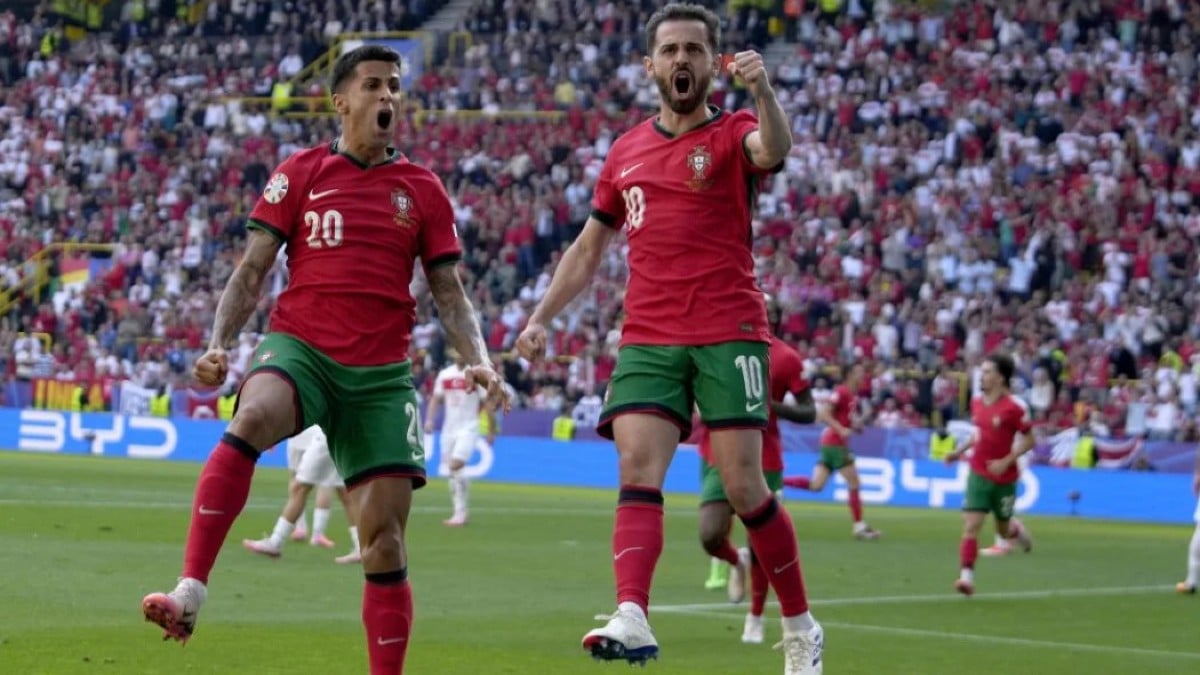Euro 2024: Προκρίθηκε θριαμβευτικά η Πορτογαλία! (video)