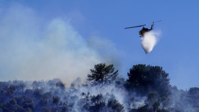 Φωτιά στην Αργολίδα: Κινητοποιήθηκαν εναέρια μέσα