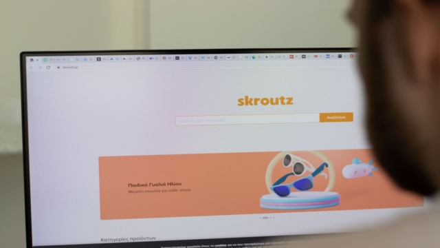 Συναγερμός στην αγορά με την Skroutz: Νέα απάτη! Μην αγοράζετε από αυτές τις σελίδες, σας τρώνε τα χρήματα!
