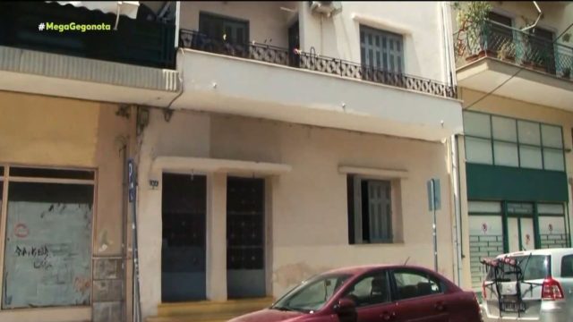 Θρίλερ στο Κερατσίνι: «Έκανε μαύρο εμετό το πρωί», λέει η μητέρα του συντρόφου της νεκρής 38χρονης (video)