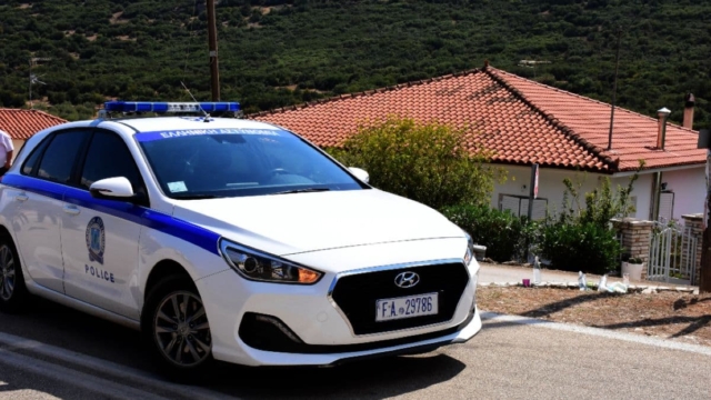 Τρίκαλα: Νεκρή τουρίστρια σε πισίνα ξενοδοχείου – Συλλήψεις από την ΕΛ.ΑΣ