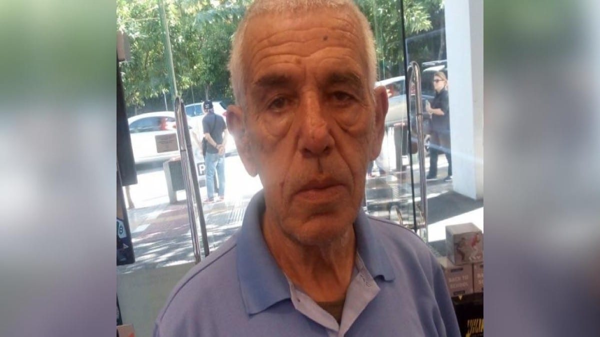 Πέθανε ο δημοσιογράφος Βαγγέλης Νιάκας
