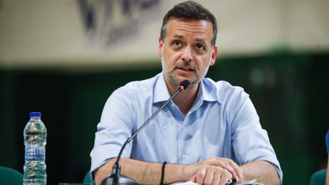 «Δείχνει» υποψηφιότητα ο Χάρης Δούκας: «Θέλω το ΠΑΣΟΚ να κερδίσει το στοίχημα τώρα! Θα κάνω ό,τι μπορώ για αυτό…»