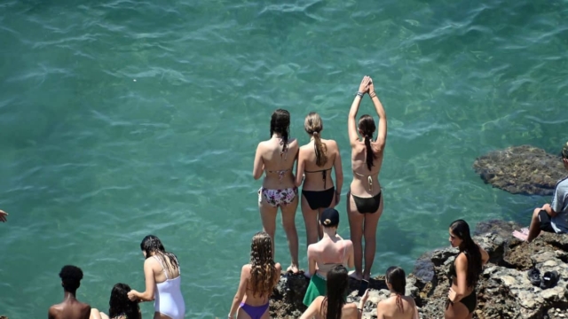 Καιρός σήμερα (21/07): Επιμένουν οι υψηλές πτήσεις της θερμοκρασίας – Ποιες περιοχές θα ξεπεράσουν τους 40 βαθμούς;