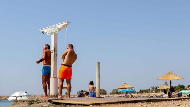 Έκτακτο δελτίο για ακραίo καύσωνα: «Μαύρισε» ο χάρτης με τις θερμοκρασίες – Περιοχές με 44 βαθμούς!