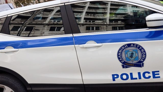 Σύλληψη 40χρονης για εκβιασμό σε βάρος 39χρονης: Της απέσπασε 80.000 ευρώ με εκφοβισμό