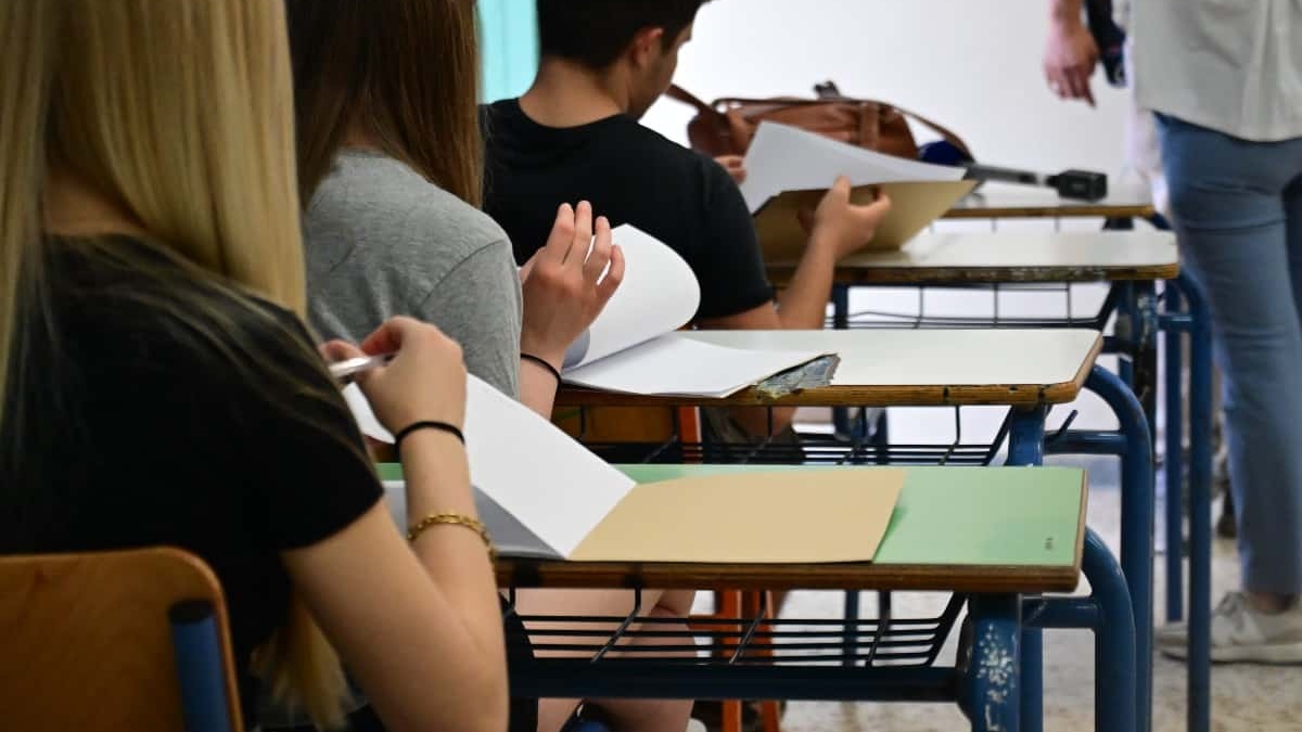 Στο τραπέζι αλλαγές στις Πανελλαδικές – Ποιες σχολές θα απαιτούν εξετάσεις
