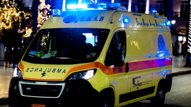 Σοβαρό τροχαίο στον Αυλώνα: Ένας νεκρός και 2 τραυματίες – Οι πρώτες πληροφορίες