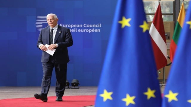Δεν θα πούμε εμείς στους Αμερικανούς τι να κάνουν – Δεν θα εκφράσουμε προτιμήσεις για τον έναν ή τον άλλο