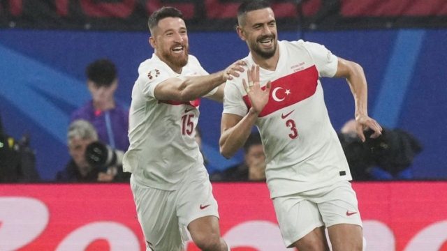 Euro 2024: Οι Τούρκοι «πέταξαν» για τα προημιτελικά με Ντεμιράλ και την απόκρουση του αιώνα στο φινάλε! (video)