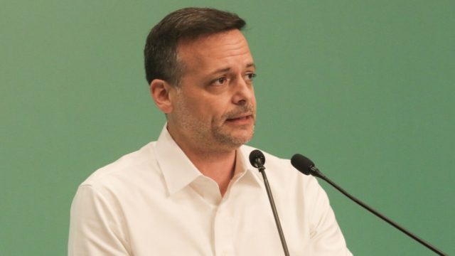 Πρώτες δημοσκοπήσεις για Χάρη Δούκα – «Απειλεί Μητσοτάκη», τέλος από Δήμαρχος