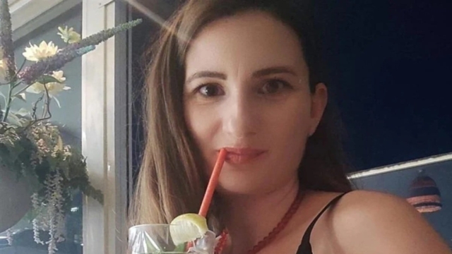 Αδιανόητο μπάχαλο: Έγκυος πήγε στον ΕΦΚΑ για άδεια και επίδομα μητρότητας και της είπαν «είσαι άντρας» (video)