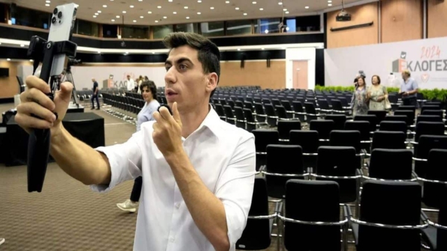 «Δεν είσαι η μόνη ορφανή»: Άκρως προκλητικός ο ευρωβουλευτής – youtuber με συγγενείς αγνοουμένων της Κύπρου!