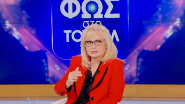 Ανέμελη και γεμάτη ξεγνοιασιά ποζάρει η Αγγελική Νικολούλη: Έτσι όπως δεν την έχετε ξαναδεί