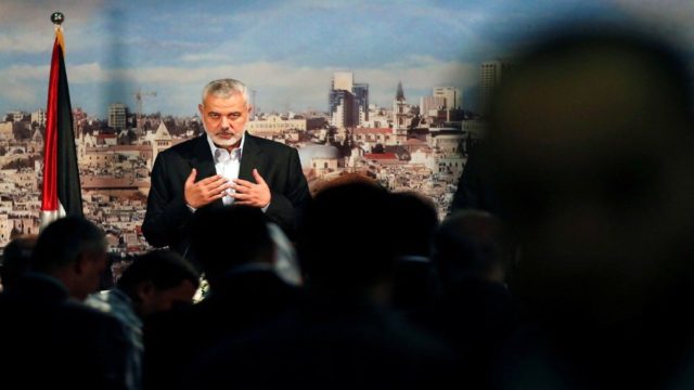 Χαμάς: Ποιος ήταν ο Ισμαήλ Χανίγια – Από τους προσφυγικούς καταυλισμούς, ηγέτης της μαχητικής ομάδας (video)