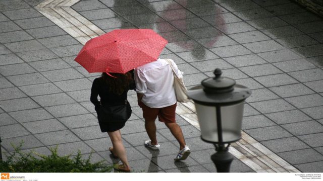 Καιρός σήμερα (31/07): Τούμπα ο καιρός με πτώση της θερμοκρασίας και ισχυρούς ανέμους – Δεν λείπουν οι βροχές