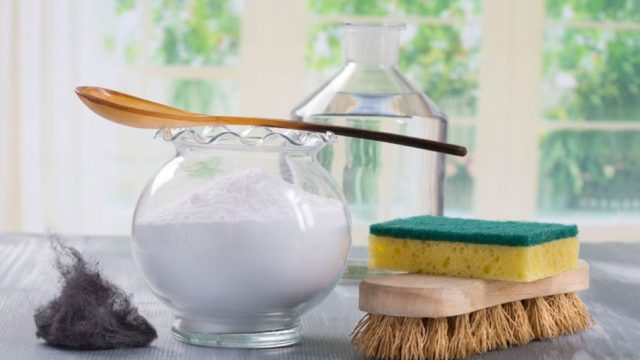 Μαγειρική σόδα σε όλα: Καθαριότητα σπιτιού, φαγητό και προσωπική υγιεινή – Οι χρήσεις που δεν γνώριζες