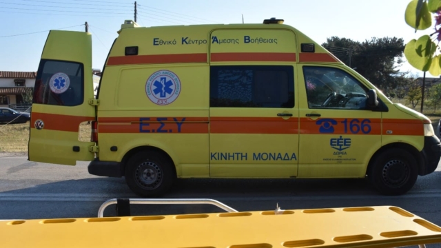 Σοκ στην Κέρκυρα: Σοβαρό τροχαίο με σύγκρουση τουριστικού λεωφορείου με φορτηγό – Ένας νεκρός και δύο σοβαρά τραυματίες