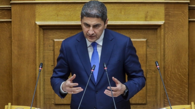 Λευτέρης Αυγενάκης: Διεγράφη και επίσημα από την Κ.Ο. της ΝΔ – Ανεξάρτητος βουλευτής πλέον