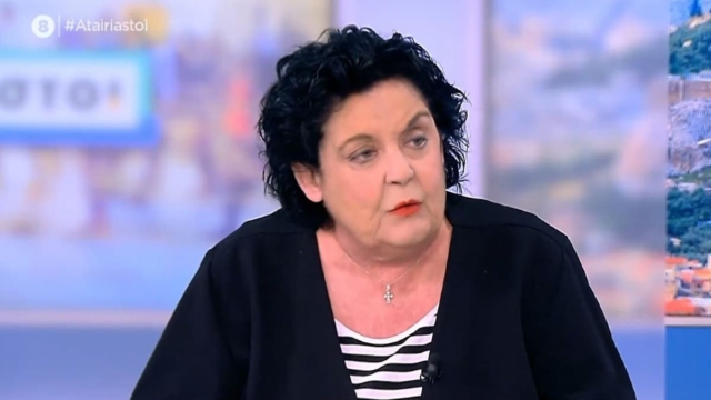 Εξεμάνη η Λιάνα Κανέλλη για συνάδελφό της: «Έχεις καταντήσει ανέκδοτο…»