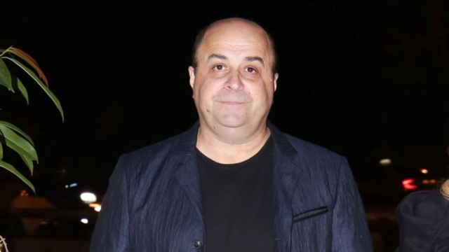 Σπαράζει ο Μάρκος Σεφερλής: «Δεν πρόλαβα για δευτερόλεπτα να αποχαιρετίσω τον πατέρα μου…»
