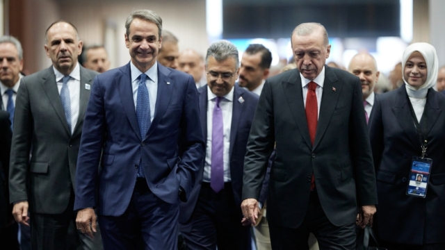 Συνάντηση Μητσοτάκη – Ερντογάν: «Νηνεμία» στο Αιγαίο, «φουρτούνα» στο Κυπριακό – Ανανέωσαν ραντεβού για τον Σεπτέμβριο