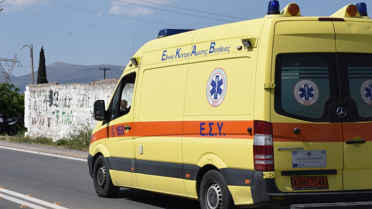 Ερέτρια: Γονείς βρήκαν νεκρό από την ζέστη στο αμάξι τον 23χρονο γιο τους – Είχε αυτισμό και νοητική υστέρηση (video)
