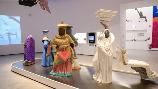 Ζωντανή ιστορία: Θέλεις να δεις από κοντά κοστούμια από την τελετή έναρξης της Αθήνας; Μόνο στο Ολυμπιακό Μουσείο!