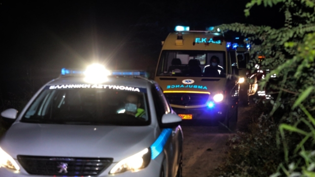 Αιματηρό επεισόδιο στο Περιστέρι: Πυροβόλησαν μέσα από αυτοκίνητο εναντίον άλλου ΙΧ – Ένας τραυματίας