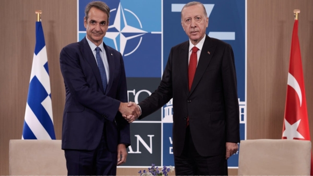 Σύνοδος ΝΑΤΟ: Ολοκληρώθηκε η συνάντηση Μητσοτάκη-Ερντογάν στην Ουάσινγκτον – Όσα ειπώθηκαν (video)