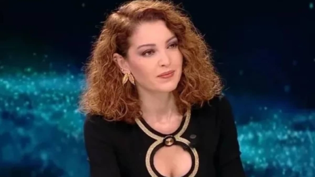 Ροζ σκάνδαλο σε ελληνοτουρκικό φόντο: Τουρκάλα δημοσιογράφος αποκάλυψε τη σχέση της με Έλληνα διπλωμάτη (video)