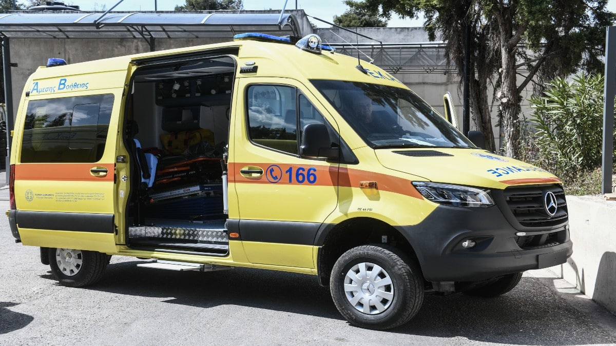 Παραλίγο τραγωδία στην Άρτα: Σοβαρός τραυματισμός δύο γυναικών μετά από πτώση ανελκυστήρα