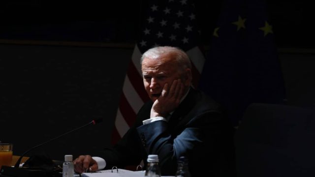 Τα δάκρυα του Μπάιντεν στο συνέδριο των Δημοκρατικών στις ΗΠΑ: Στηρίξτε την Κάμαλα Χάρις, ο Τραμπ είναι loser