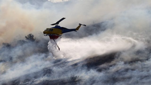 Πυρκαγιές σε Κεφαλονιά και Μεσσηνία: Μεγάλη κινητοποίηση της Πυροσβεστικής – Ήχησε το 112
