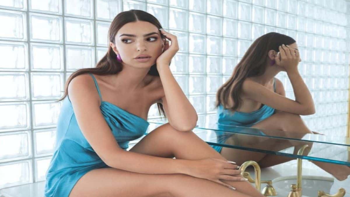 Το σεξιστικό σχόλιο στην εμφάνιση της Έμιλι Ρατατόφσκι: «Φόρα κανένα ρούχο…» – Η αντίδραση του γνωστού μοντέλου (Βίντεο)