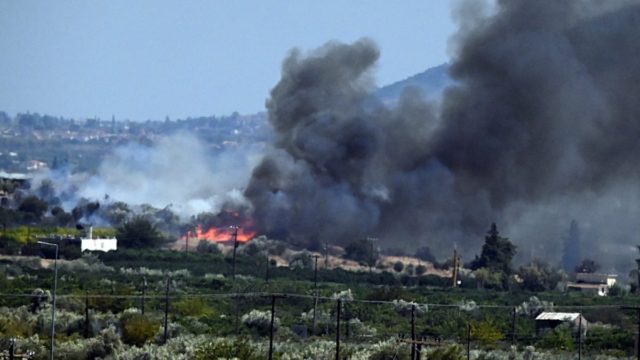 Συναγερμός στην Ευρυτανία: Φωτιά σε δασική έκταση στο Μάραθο