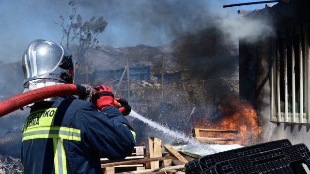 Συναγερμός στην Πυροσβεστική: Νέα φωτιά στο Λαγκαδά και μήνυμα του 112