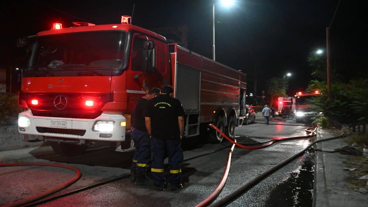 Υπό έλεγχο η φωτιά στη Βαρυμπόμπη: Drone της πυροσβεστικής την εντόπισε έγκαιρα