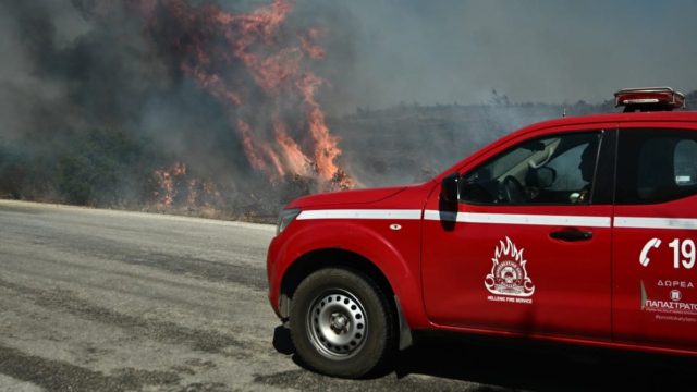 Φωτιά στο Ζευγολατιό: Καίει σε γεωργική έκταση –  Επιχειρούν ισχυρές πυροσβεστικές δυνάμεις