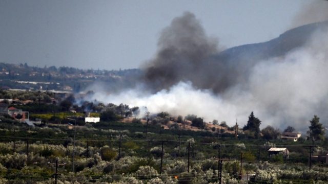Πολλαπλά πύρινα μέτωπα: Φωτιά σε Κορωπί, Κιλκίς και Χαλκιδική – Σηκώθηκαν εναέρια μέσα