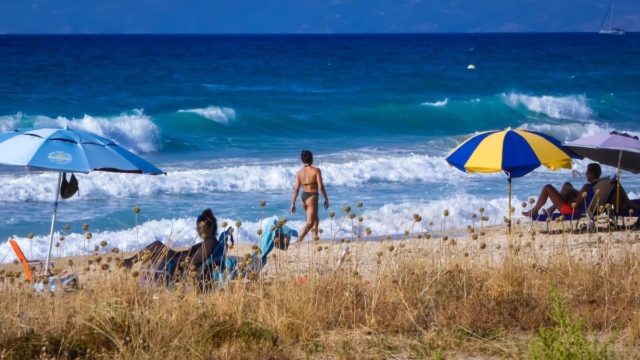Καιρός σήμερα 8/6: Ανεβαίνει κι άλλο ο υδράργυρος αλλά με φαινόμενα – Πού αναμένεται να βρέξει και πάλι