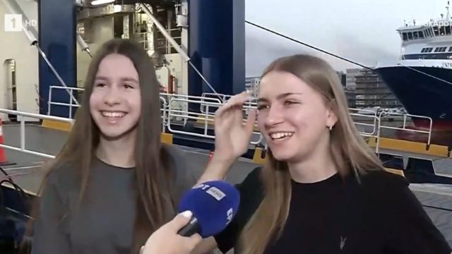 Κορίτσια έτοιμα για όλα το ξεκαθάρισαν για τις διακοπές τους: «Θα αφήνουμε τους γονείς μας στο ξενοδοχείο και θα πηγαίνουμε για clubbing» (video)