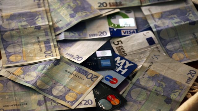 Απίστευτη απάτη με το market pass στην Άρτα: Παρίστανε το λογιστή και κατάφερε να αρπάξει πάνω από 4 χιλιάδες ευρώ